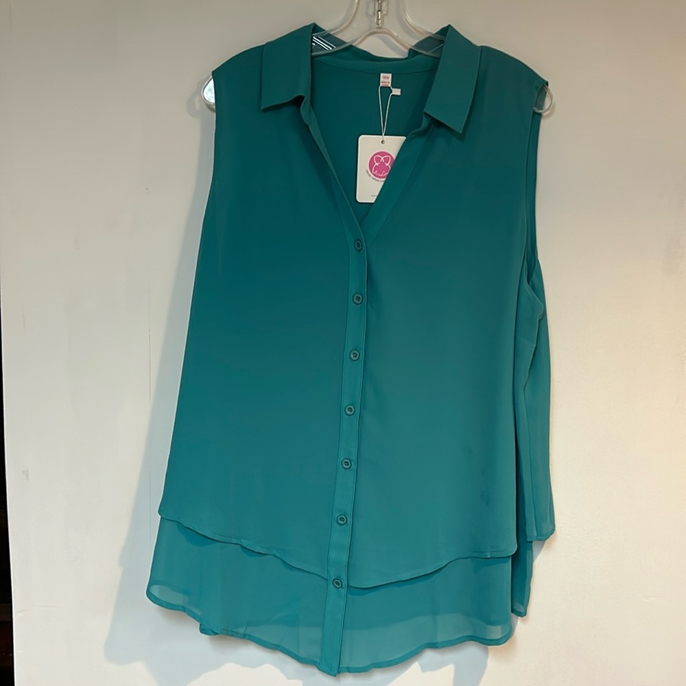 Auslook Blouse NWT